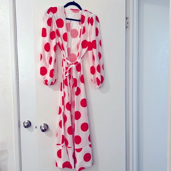 NWOT wrap dress/ beach cover up, size medium - Picture 2 of 6